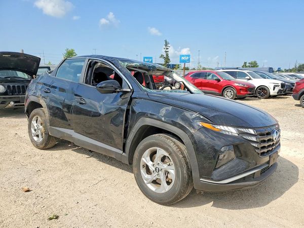 2023 HYUNDAI TUCSON SE