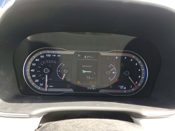 2023 HYUNDAI TUCSON SE