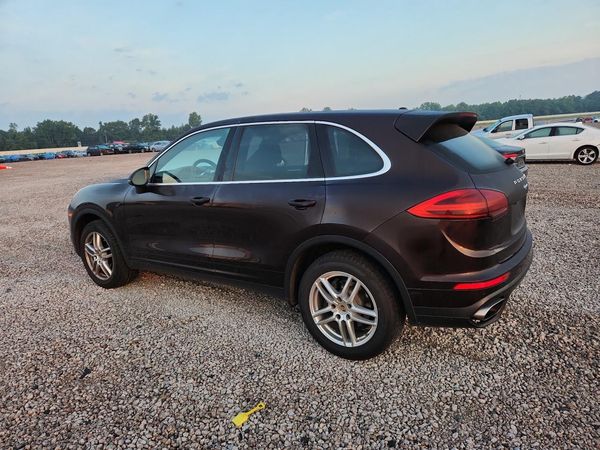2016 PORSCHE CAYENNE