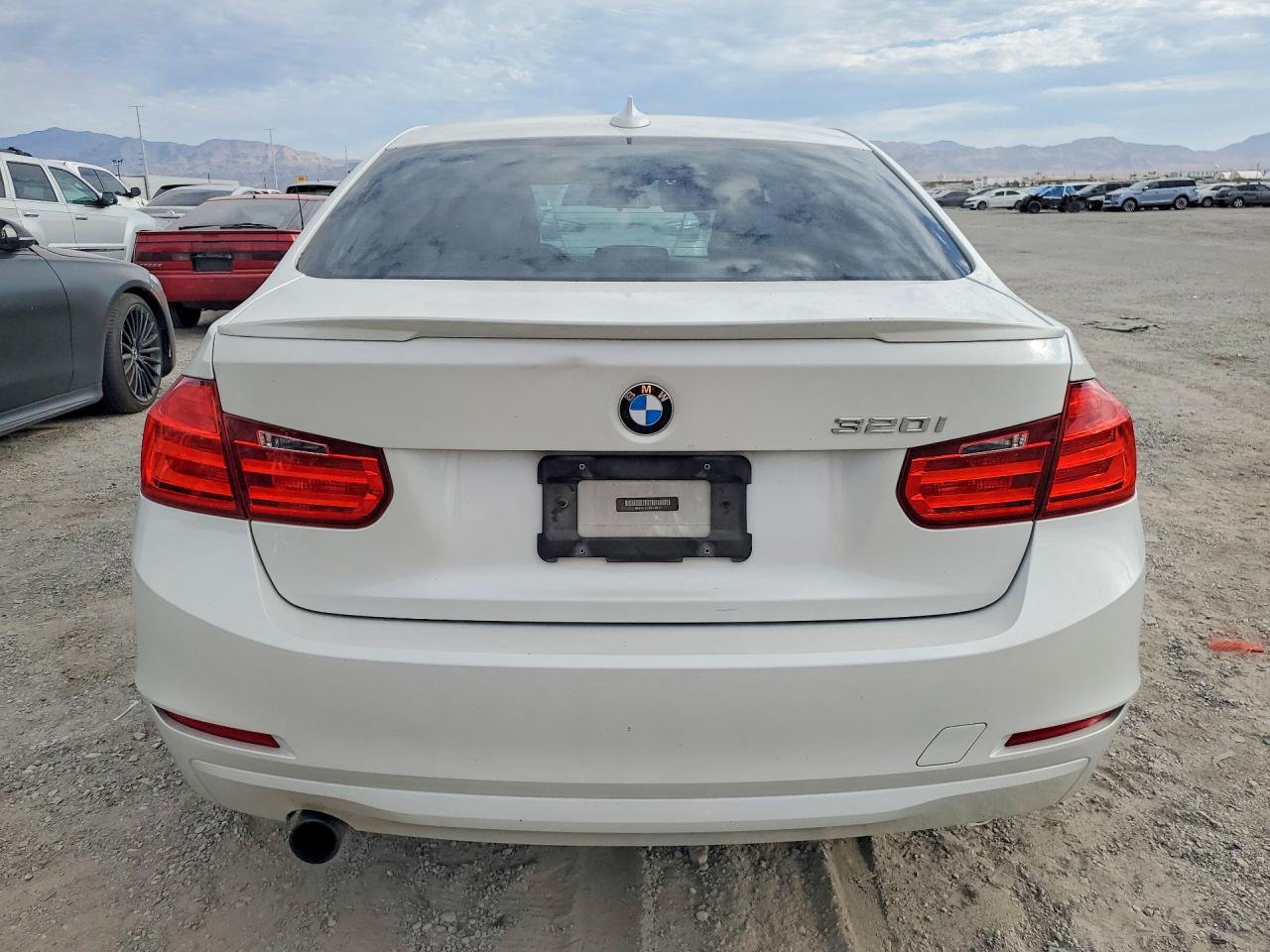 2015 BMW 320 320i