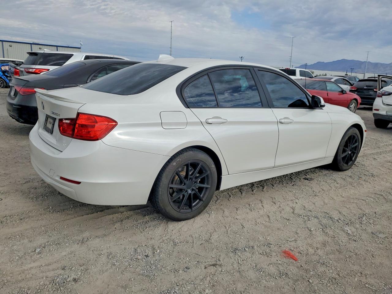 2015 BMW 320 320i