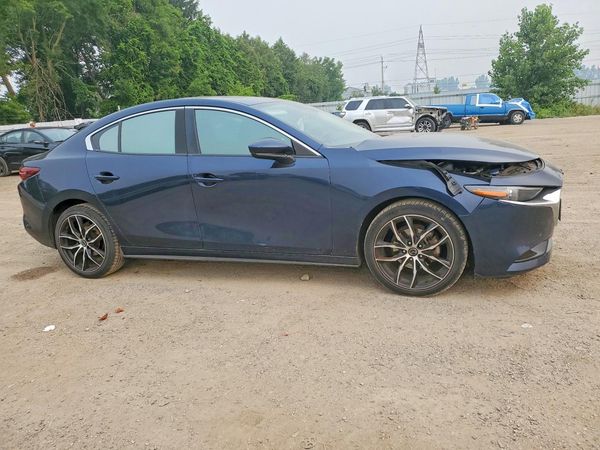 2019 MAZDA 3