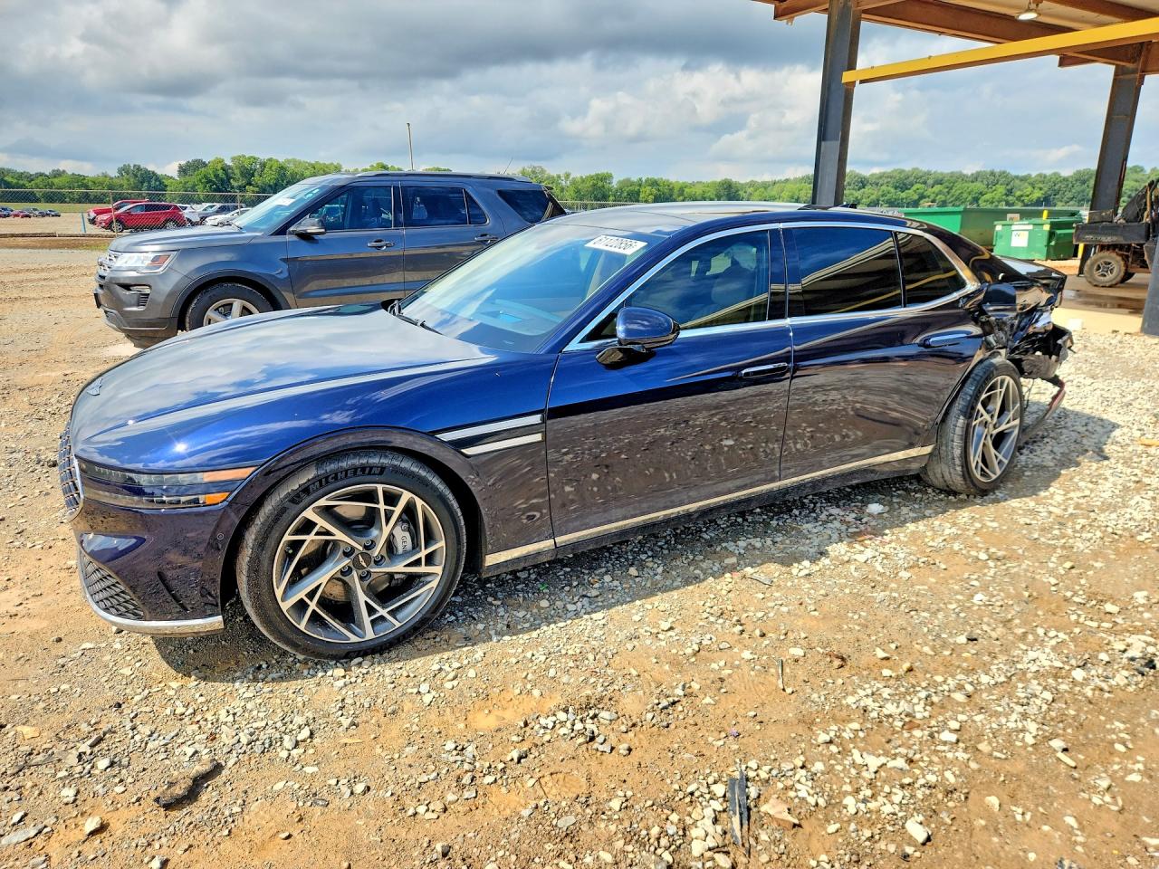 2023 GENESIS G90