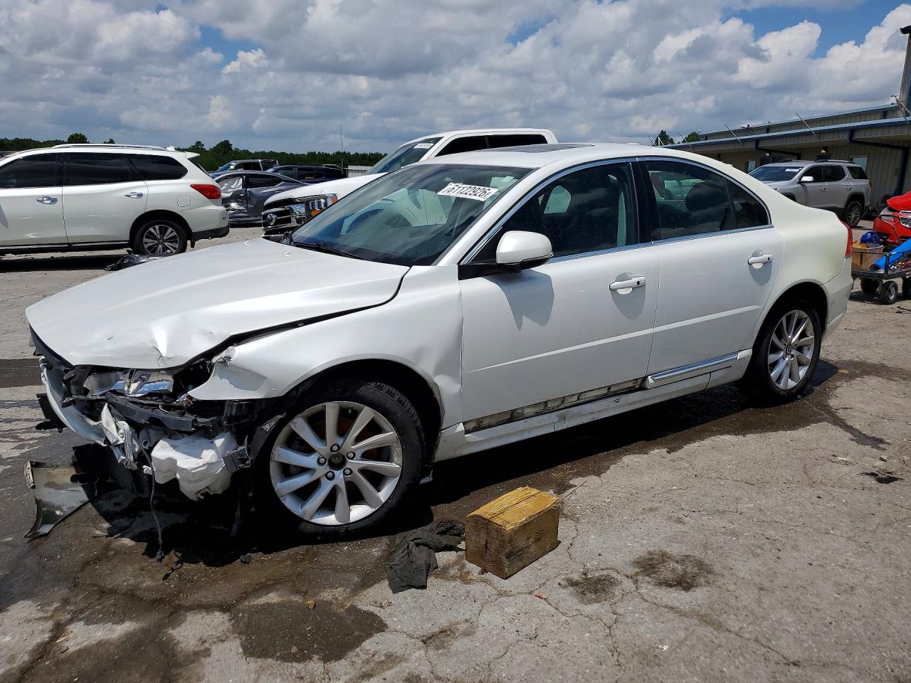2014 VOLVO S80