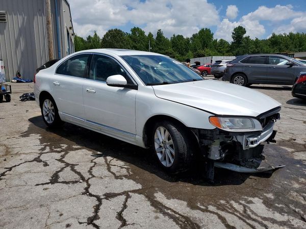 2014 VOLVO S80