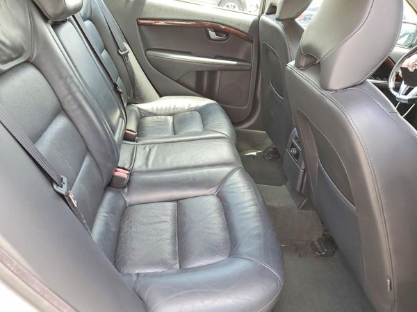 2014 VOLVO S80