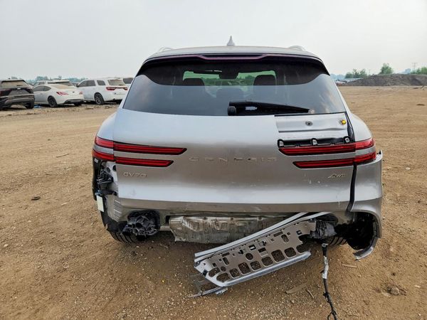 2025 GENESIS GV70