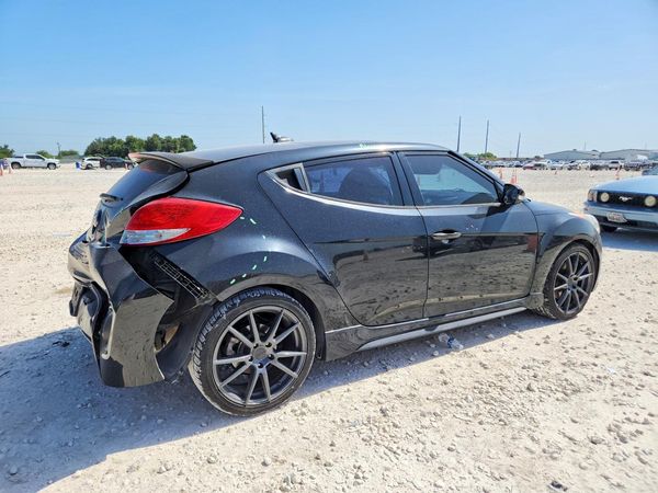 2013 HYUNDAI VELOSTER