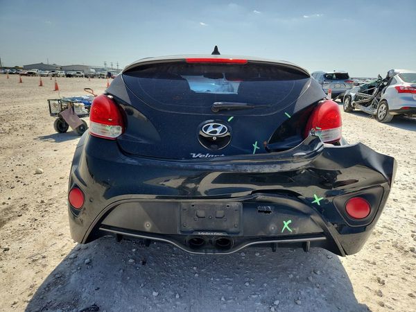 2013 HYUNDAI VELOSTER