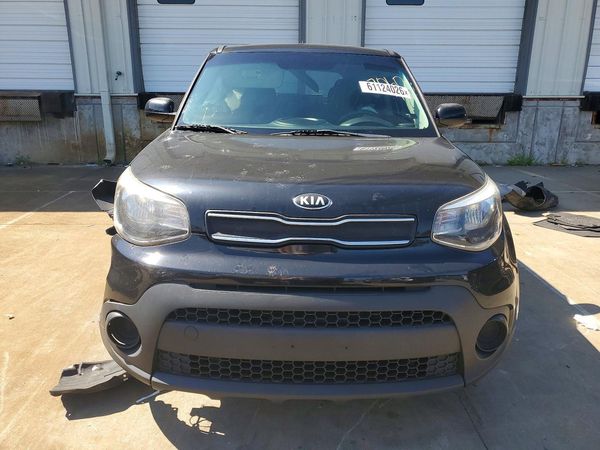 2017 KIA SOUL