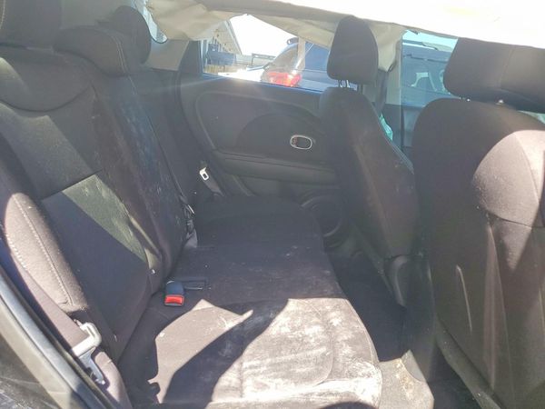 2017 KIA SOUL