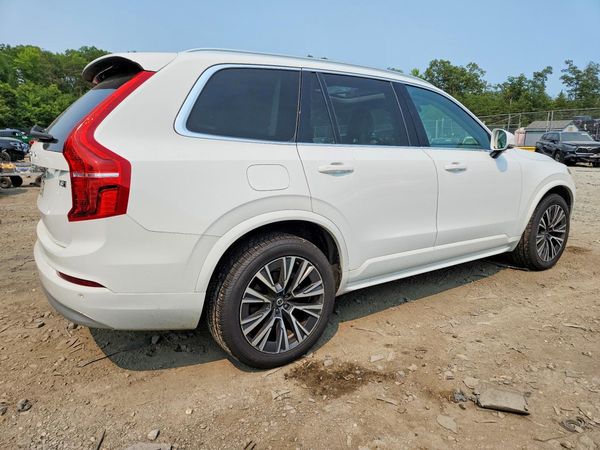 2022 VOLVO XC90 Momentum (excl S60)