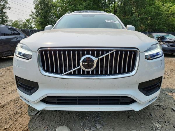 2022 VOLVO XC90 Momentum (excl S60)