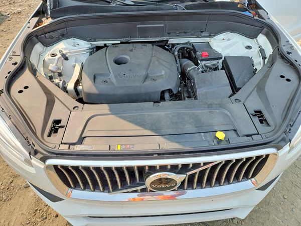 2022 VOLVO XC90 Momentum (excl S60)
