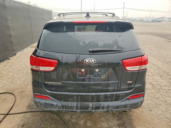 2017 KIA SORENTO L, LX