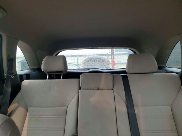 2017 KIA SORENTO L, LX