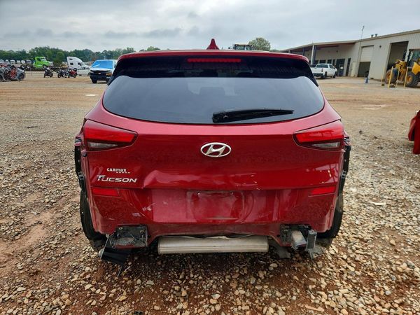 2021 HYUNDAI TUCSON SE