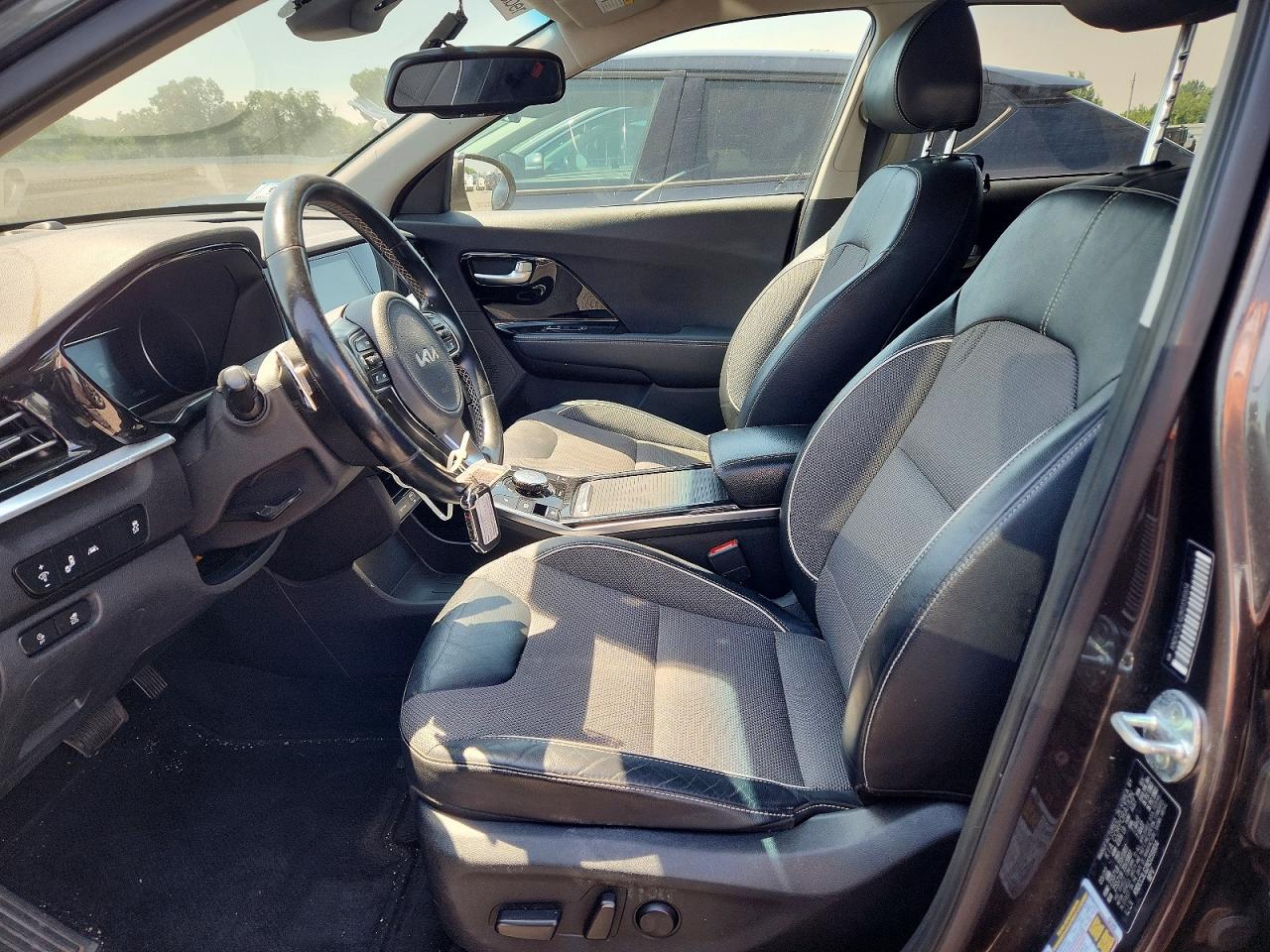2022 KIA NIRO EV S, EX