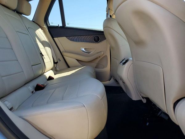 2018 MERCEDES-BENZ GLC GLC 300-4M