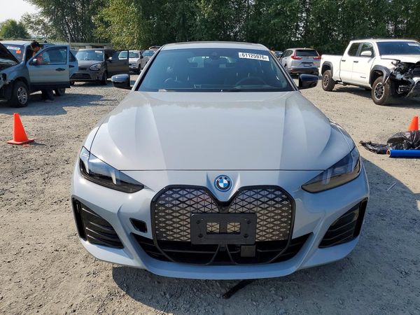 2025 BMW I4 xDrive40