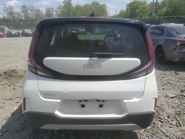 2024 KIA SOUL LX, S