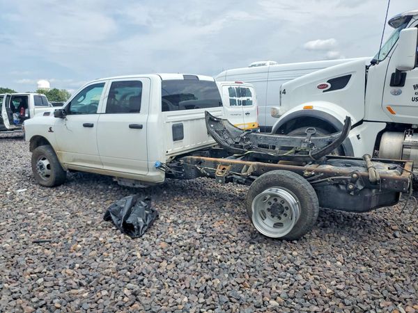 2024 RAM 3500 CREW CAB CHASSIS 4X4