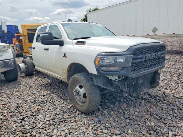 2024 RAM 3500 CREW CAB CHASSIS 4X4