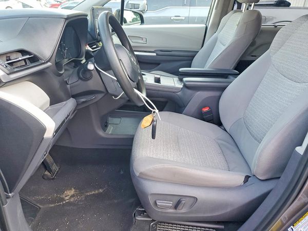 2021 TOYOTA SIENNA