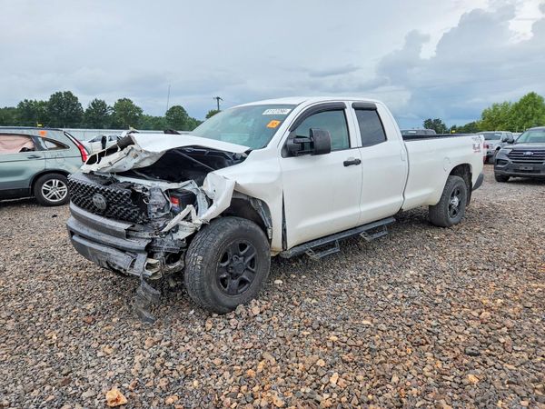 2018 TOYOTA TUNDRA SR/SR5