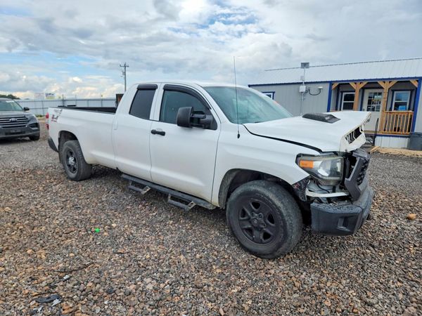 2018 TOYOTA TUNDRA SR/SR5