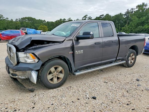 2014 RAM 1500 ST QUAD CAB 4X2