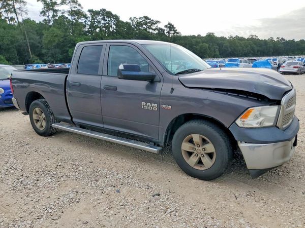 2014 RAM 1500 ST QUAD CAB 4X2