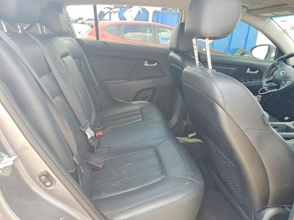 2016 KIA SPORTAGE EX