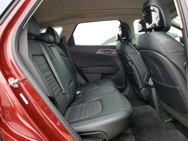 2025 KIA SPORTAGE SX-PRESTIGE (SX-P)