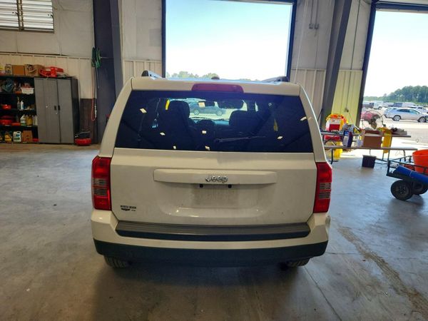 2016 JEEP PATRIOT SPORT FWD