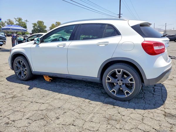 2019 MERCEDES-BENZ GLA GLA250