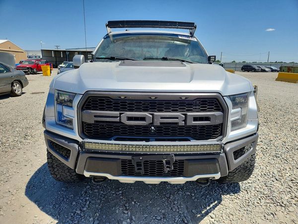 2017 FORD F150
