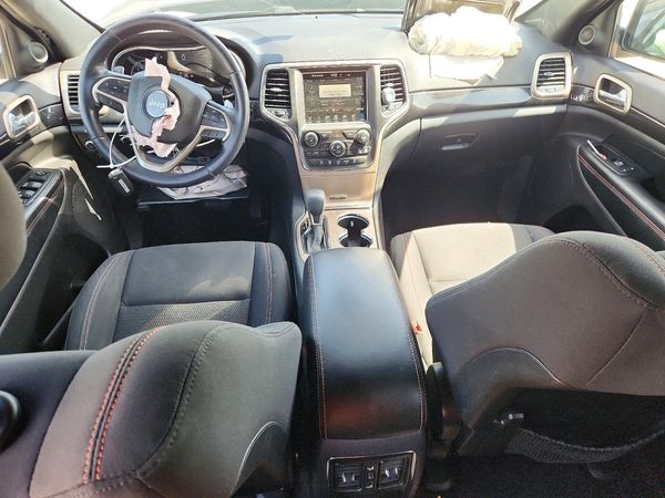 2016 JEEP GRAND CHEROKEE LAREDO 4X2