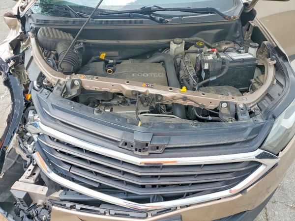 2019 CHEVROLET EQUINOX LT (1LT) — Engine bay