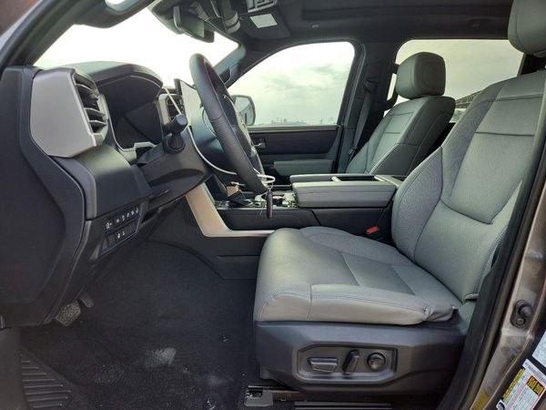 2025 TOYOTA TUNDRA
