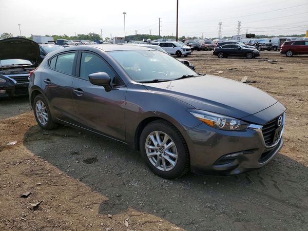 2018 MAZDA 3 Sport