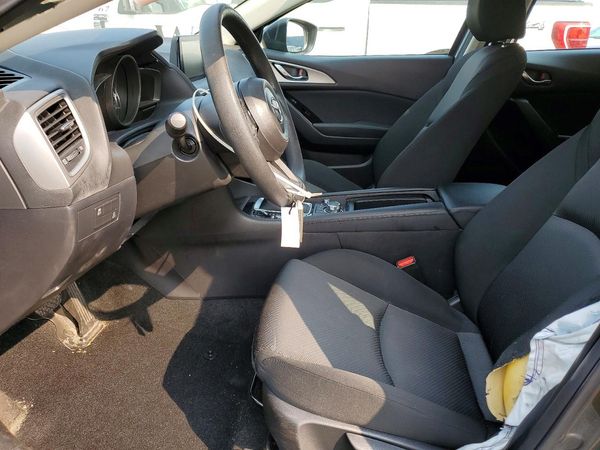 2018 MAZDA 3 Sport