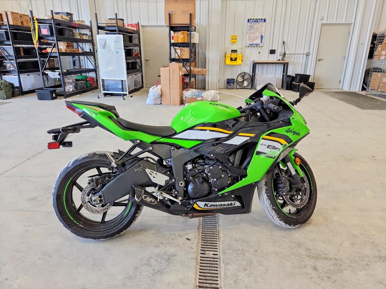 2025 KAWASAKI ZX636