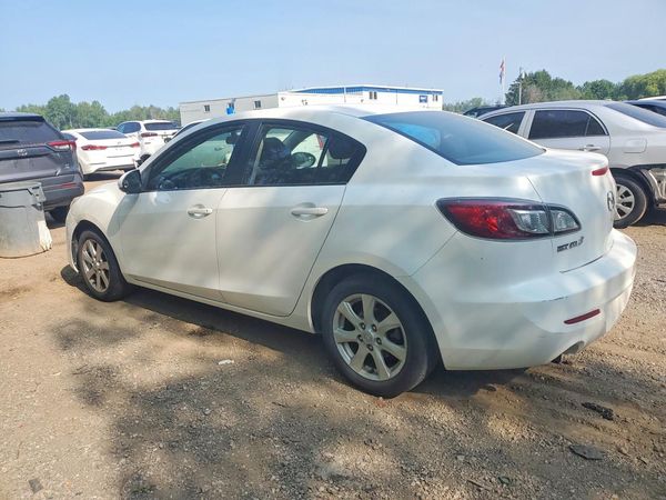 2013 MAZDA 3 Sport/GX