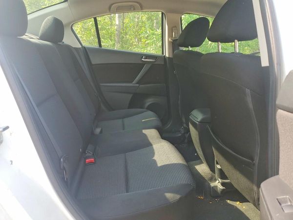 2013 MAZDA 3 Sport/GX