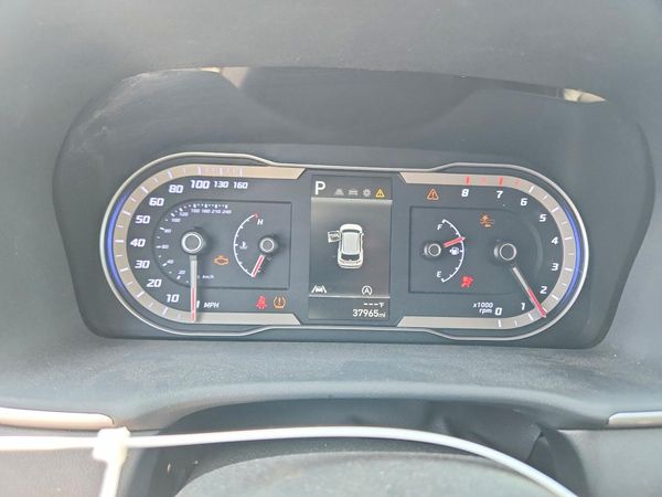 2024 HYUNDAI TUCSON SE
