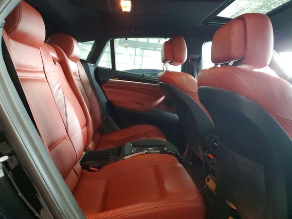 2014 BMW X6 xDrive35i