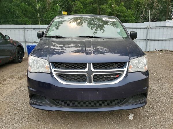 2015 DODGE CARA GRAND SE
