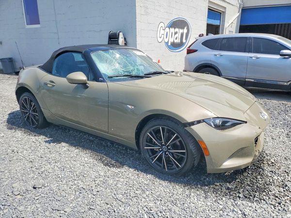 2024 MAZDA MX-5 MIATA