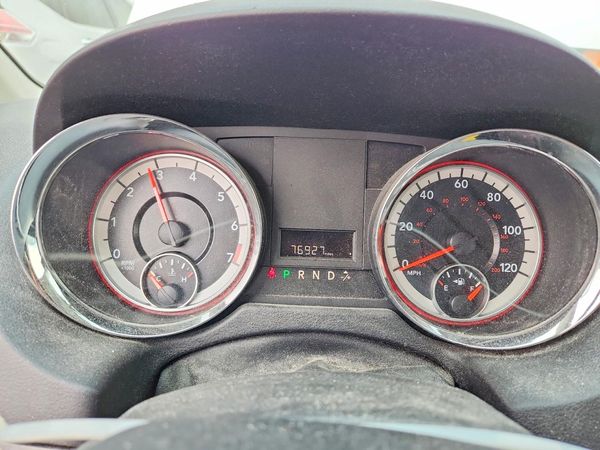 2015 DODGE GRAND CARAVAN SE